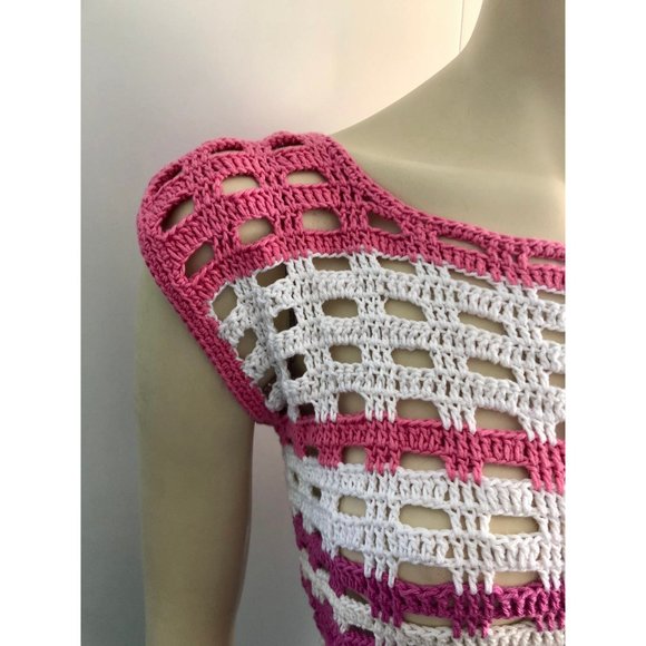 1970s Top, Size M, Vintage Crochet Shirt, Pink Knit Sleeveless Shirt - Picture 5 of 10